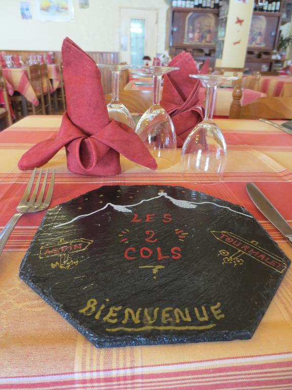Hotel Les Deux Cols Sainte-Marie-de-Campan Δωμάτιο φωτογραφία