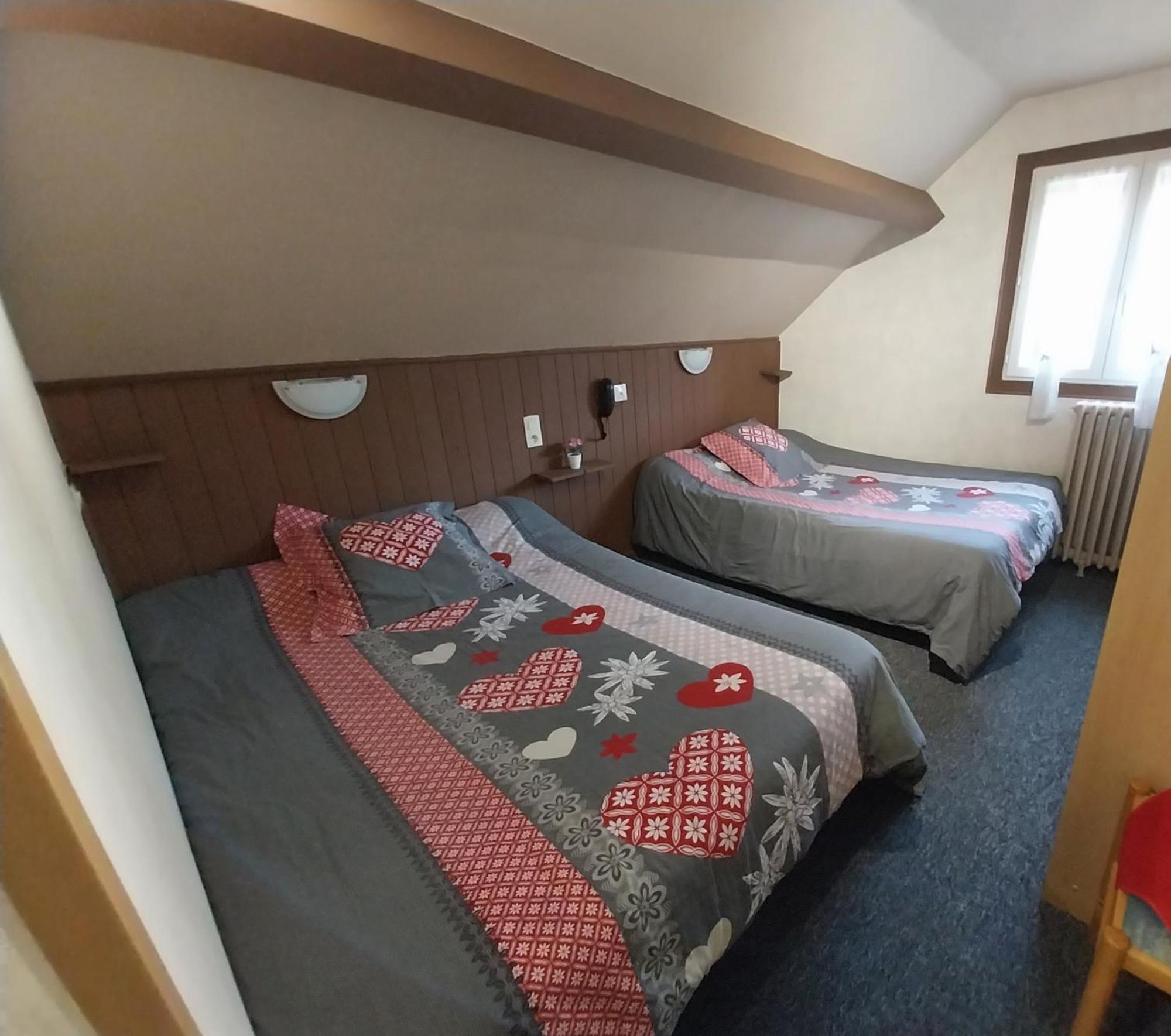 Hotel Les Deux Cols Sainte-Marie-de-Campan Εξωτερικό φωτογραφία