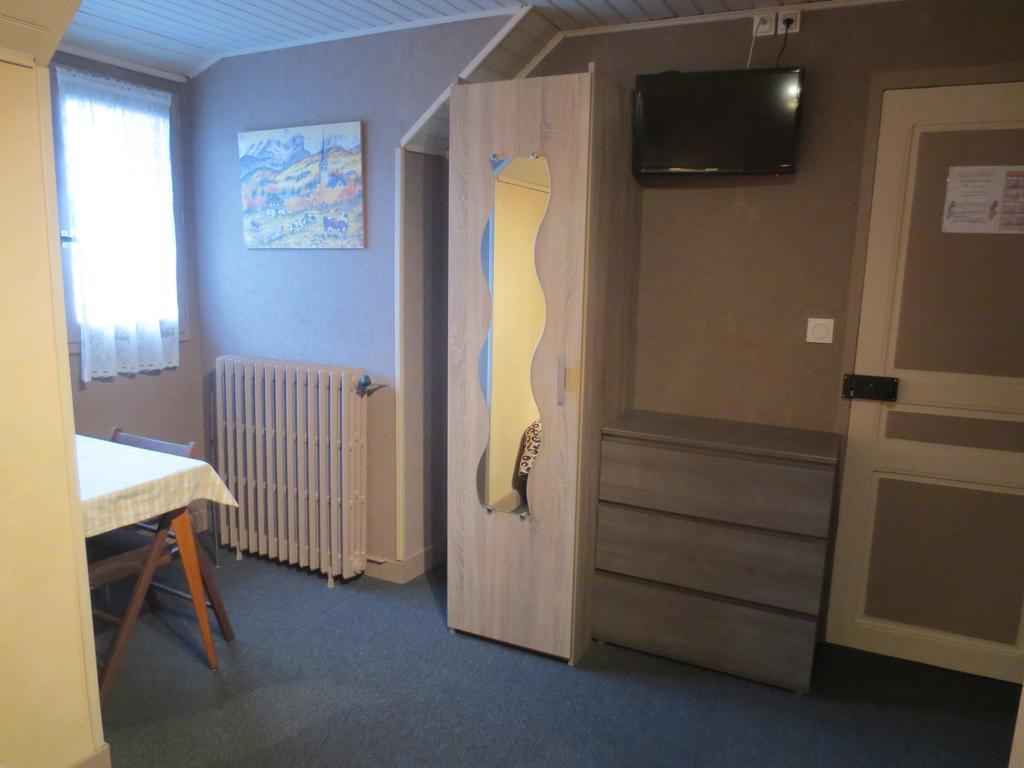 Hotel Les Deux Cols Sainte-Marie-de-Campan Δωμάτιο φωτογραφία