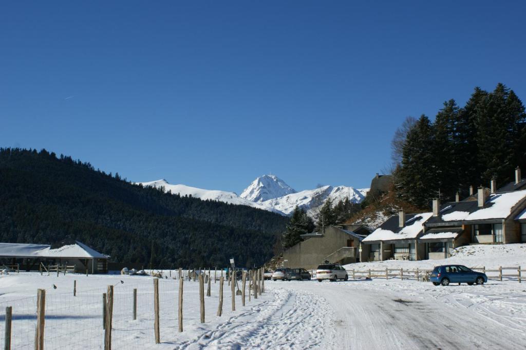 Hotel Les Deux Cols Sainte-Marie-de-Campan Εξωτερικό φωτογραφία
